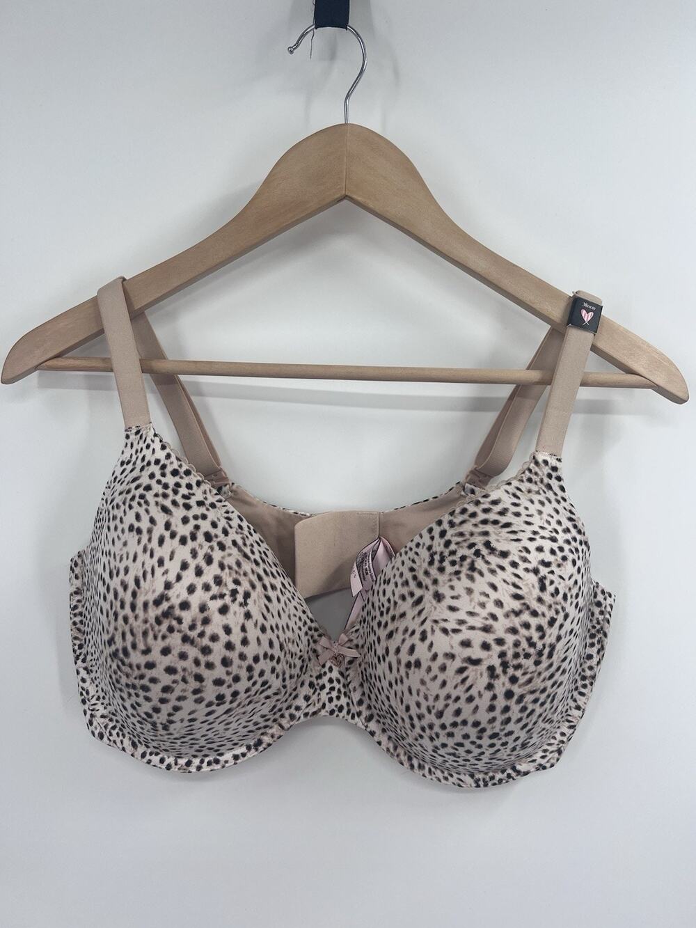 Victoria Secret Lined Perfect Coverage Leopard Print Bra 38DDD NWOT Convertible